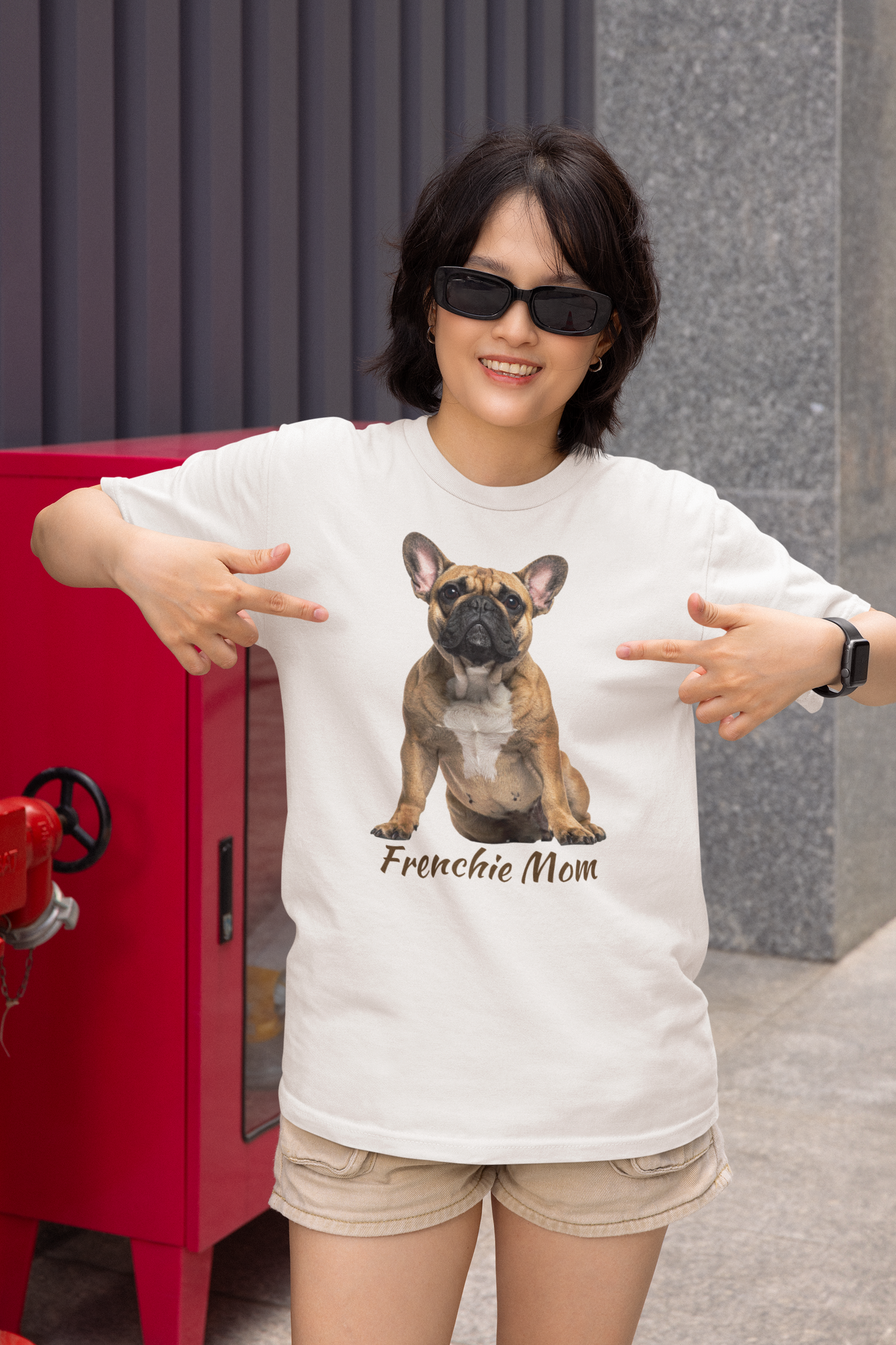 Frenchie Mom tee in white – front view